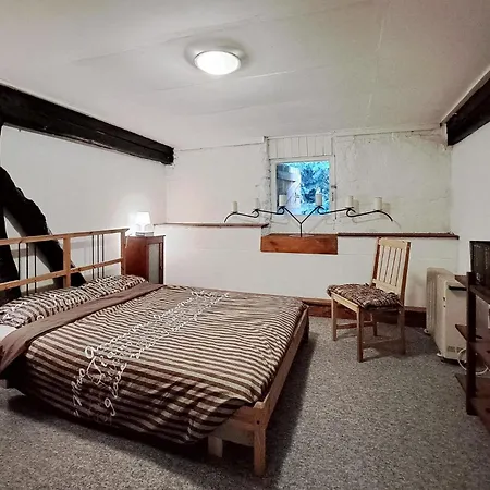 4 Bedroom In Feriehus Hellenthal