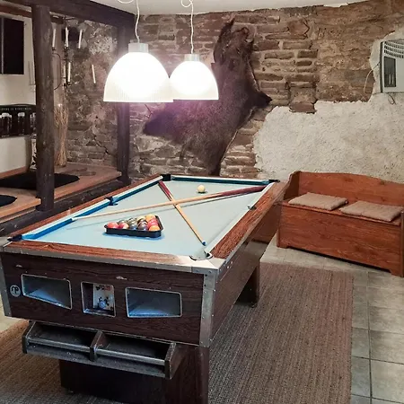 4 Bedroom In Hellenthal